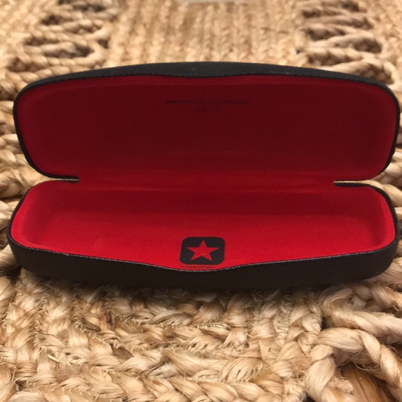 Kid’s Converse Eyeglass Case - Picture 2 of 2